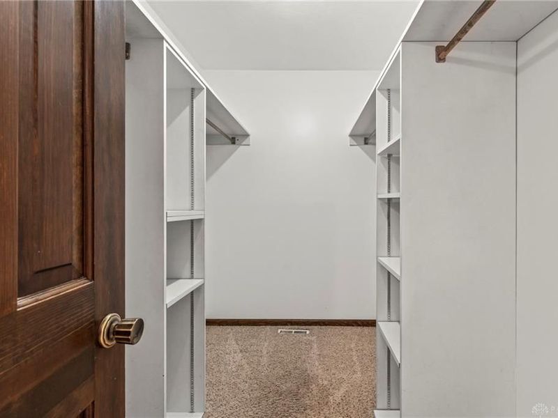 5561 Benner Road, Miamisburg, OH 45342 Photo 32