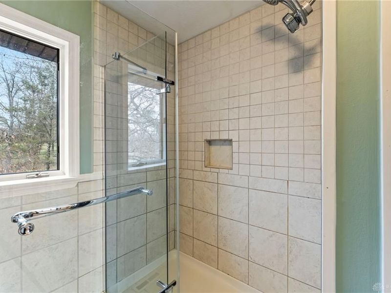 5561 Benner Road, Miamisburg, OH 45342 Photo 40