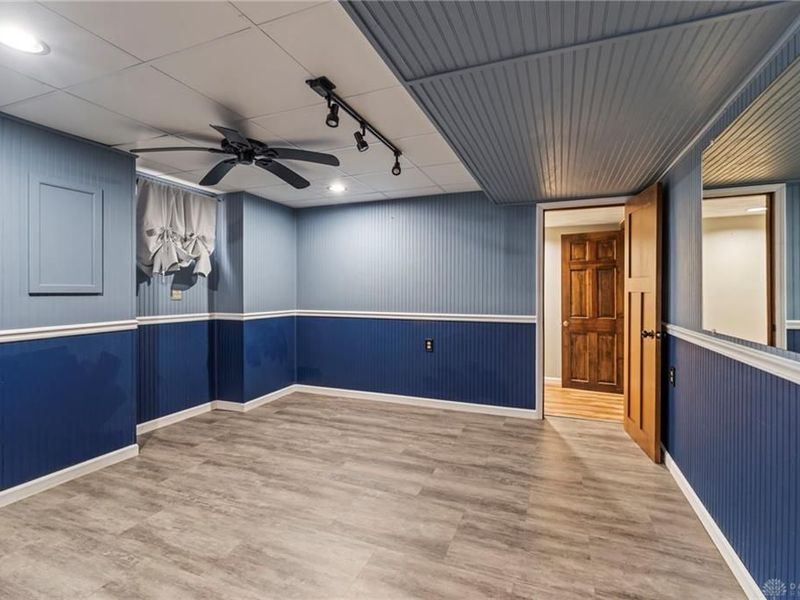 5561 Benner Road, Miamisburg, OH 45342 Photo 49