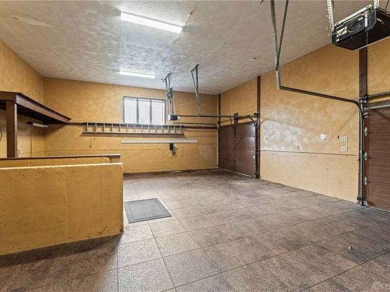 5561 Benner Road, Miamisburg, OH 45342 Photo 53