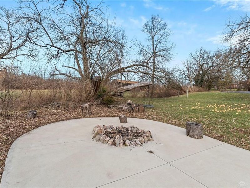 5561 Benner Road, Miamisburg, OH 45342 Photo 66