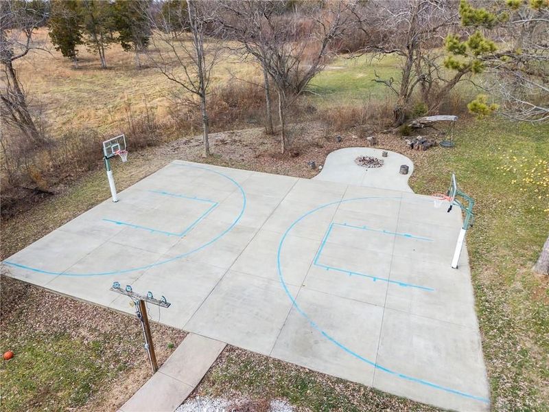 5561 Benner Road, Miamisburg, OH 45342 Photo 68