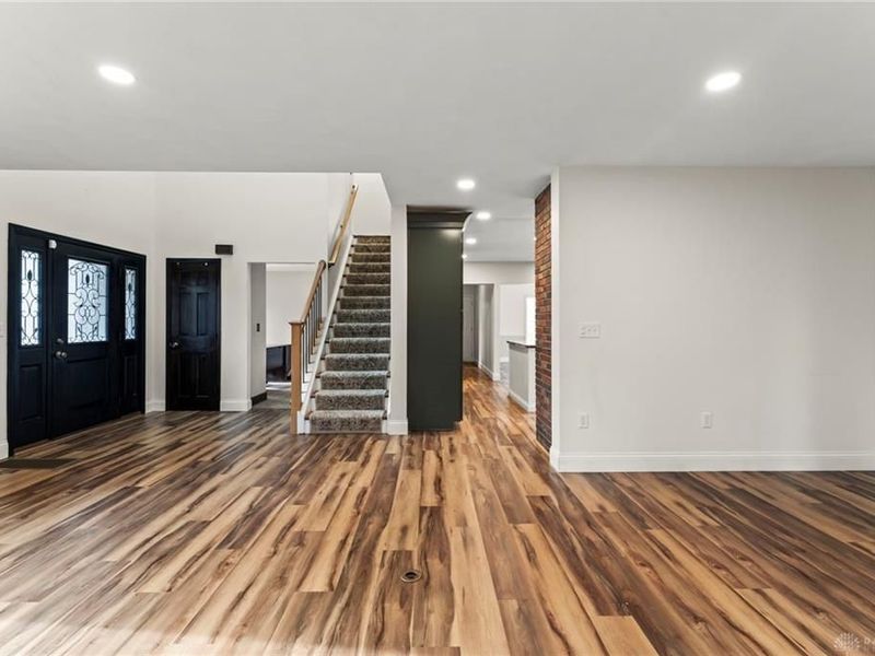 5561 Benner Road, Miamisburg, OH 45342 Photo 9