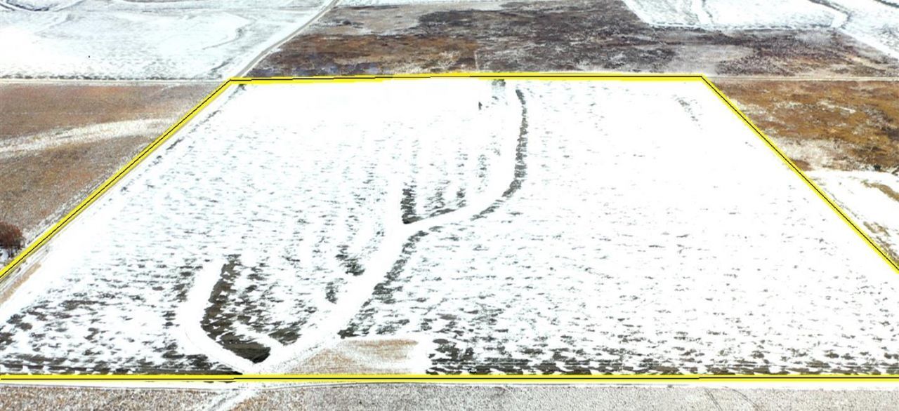 5233 Ivy Ave, Lime Springs, IA 52155 Main Photo