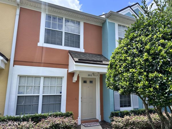 12311 KENSINGTON LAKES Drive, Unit 205, Jacksonville, FL 32246