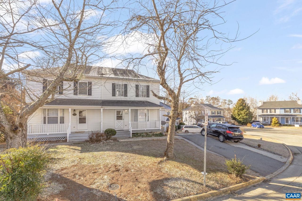 2319 Finch Ct, Charlottesville, VA 22911 Main Photo