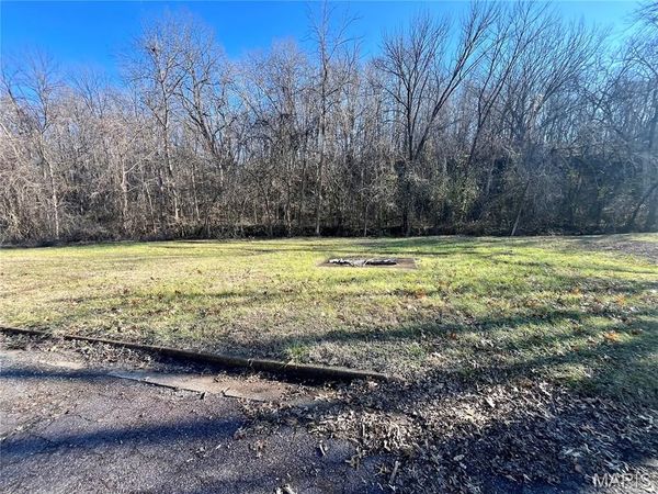 912 Olive Street, New Haven, MO 63068