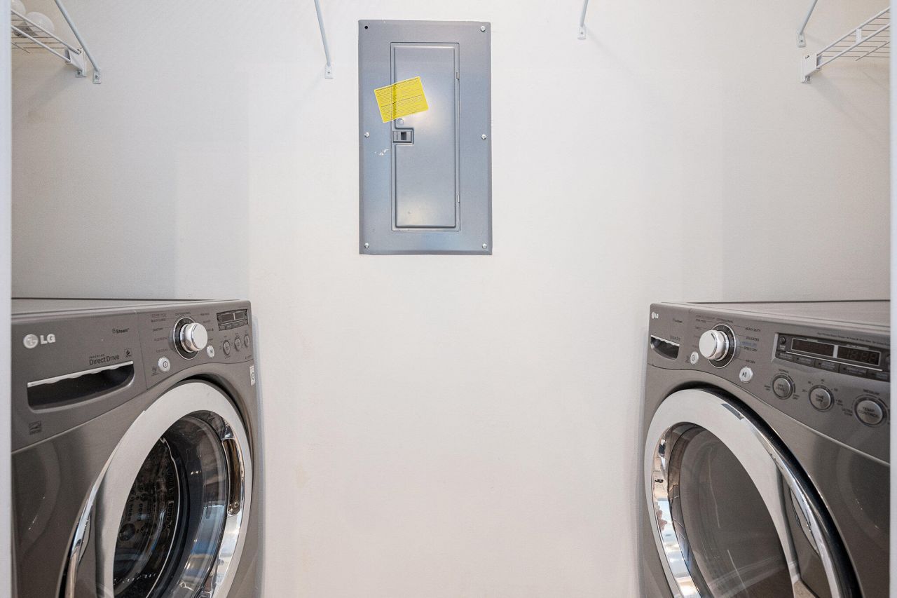 45 Sycamore Avenue Photo 19