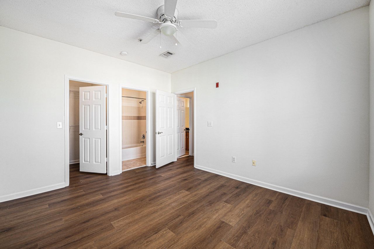 45 Sycamore Avenue Photo 23