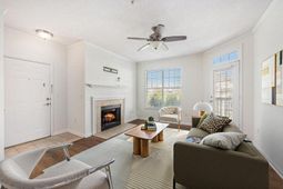 45 Sycamore Avenue photo 4