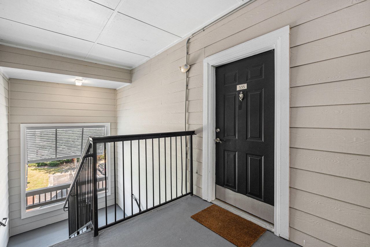 45 Sycamore Avenue Photo 34