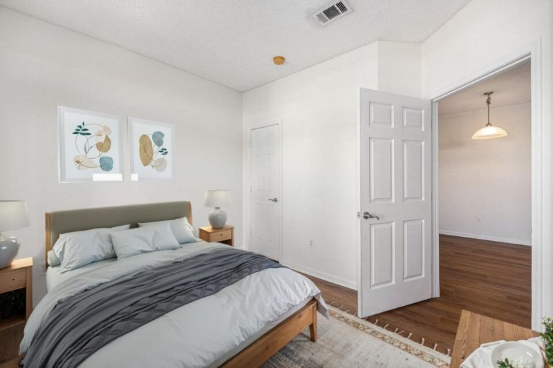 45 Sycamore Avenue Photo 8