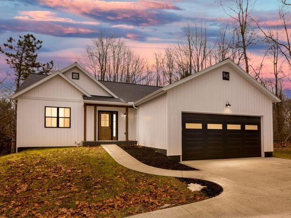 210 Woodlawn Circle, Unit LOT #435, Howard, OH 43028