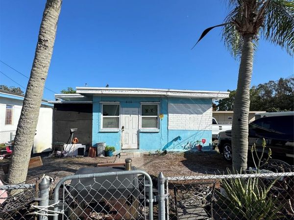 812 N 17th St, Fort Pierce, FL 34950