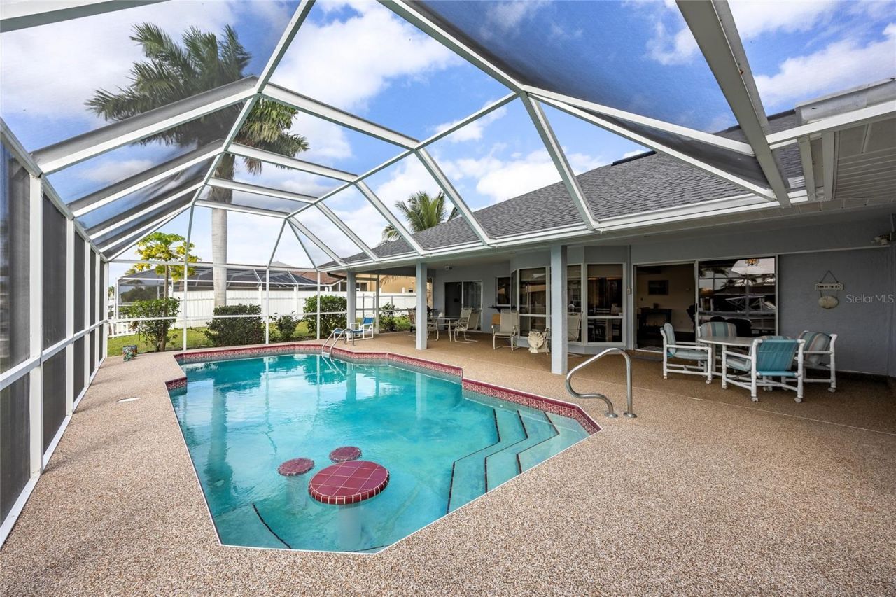 3316 SE 19th Place, Cape Coral, FL 33904 Photo