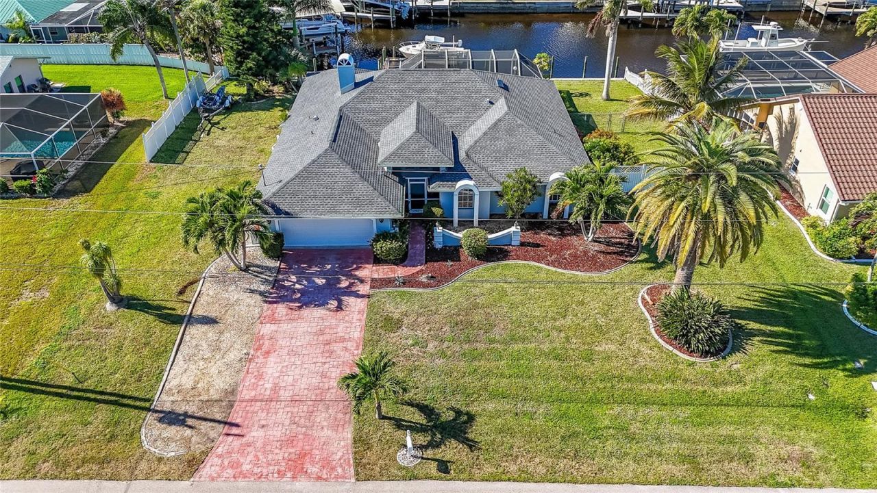 3316 SE 19th Place, Cape Coral, FL 33904 Photo