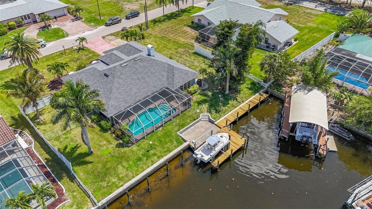 3316 SE 19th Place, Cape Coral, FL 33904 Photo