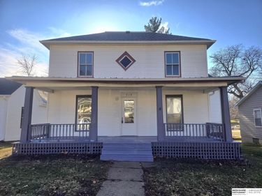 719 Avenue C, Plattsmouth, NE 68048