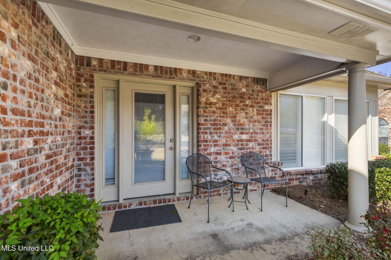 310 Independence Boulevard, Flowood, MS 39232 Main Photo