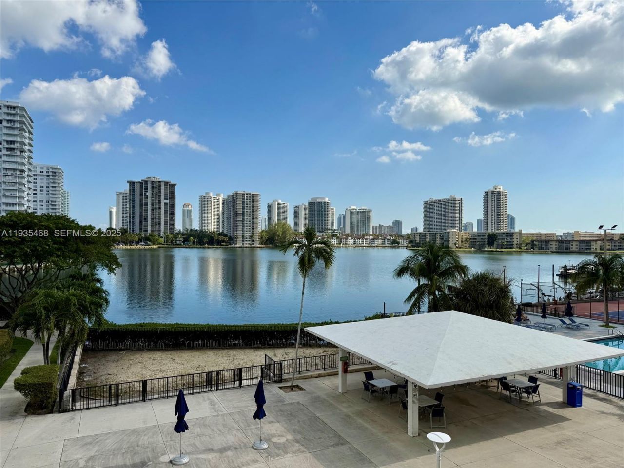 2780 NE 183rd St, Unit 514, Aventura, FL 33160 Photo