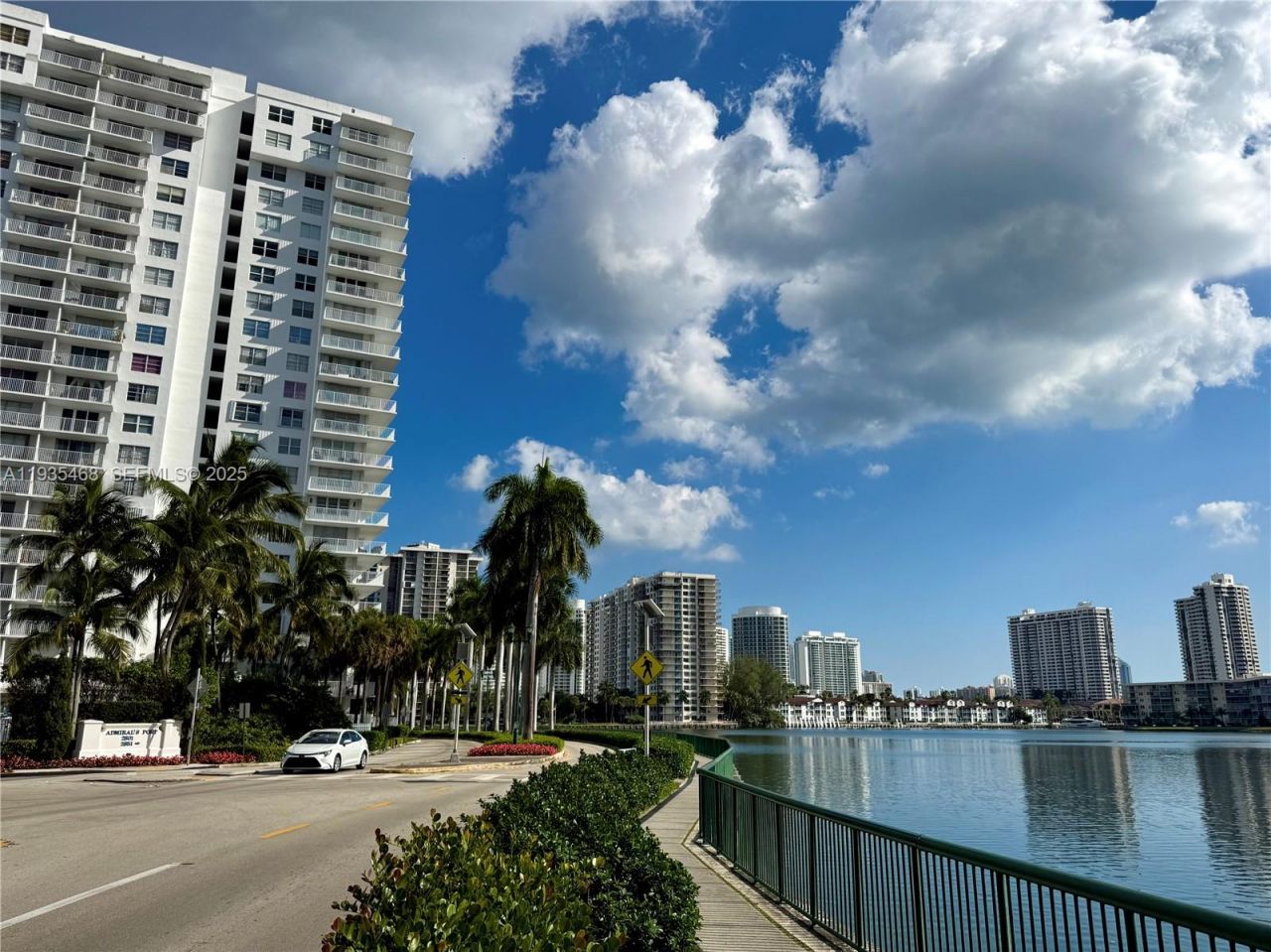 2780 NE 183rd St, Unit 514, Aventura, FL 33160 Photo
