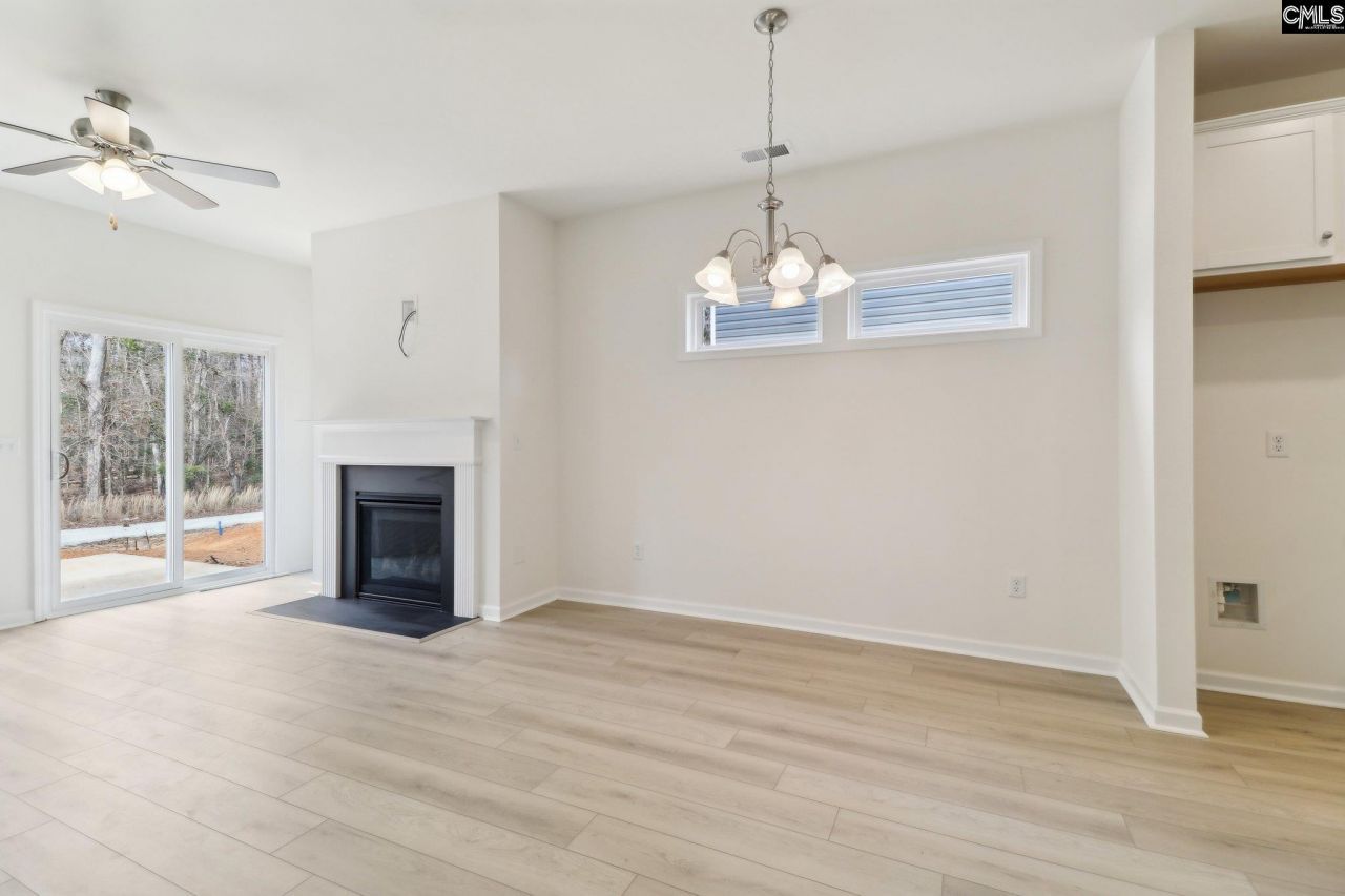 575 Griffon Drive Photo 15