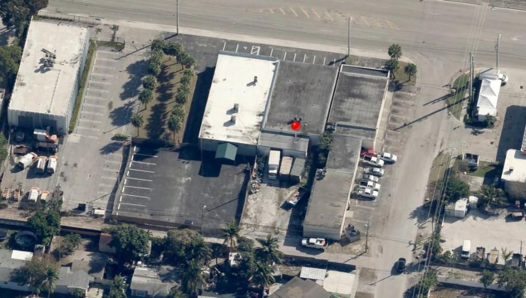 2323 N Dixie Highway, Pompano Beach, FL 33060 Photo