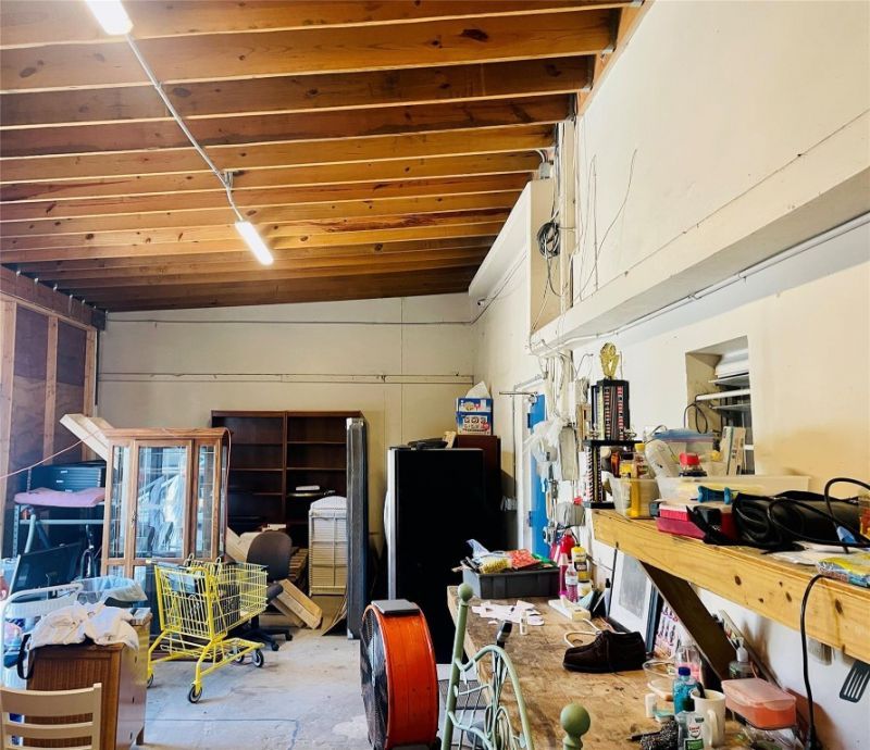 2323 N Dixie Highway, Pompano Beach, FL 33060 Photo