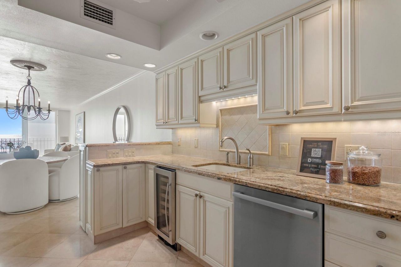 1212 Benjamin Franklin Drive, Unit 501, Sarasota, FL 34236 Photo