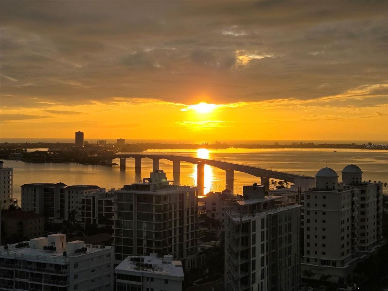 1155 N Gulfstream Avenue, Unit 1704, Sarasota, FL 34236 Photo