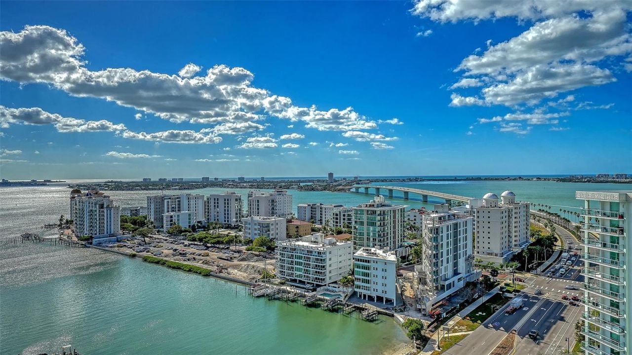 1155 N Gulfstream Avenue, Unit 1704, Sarasota, FL 34236 Photo