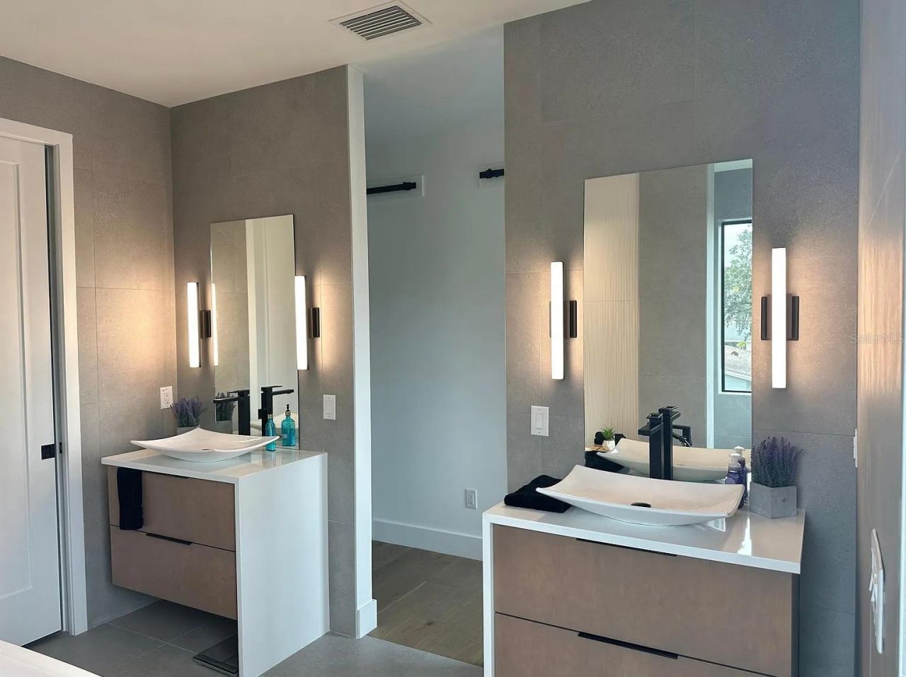 4217 W Arch Street, Tampa, FL 33607 Photo