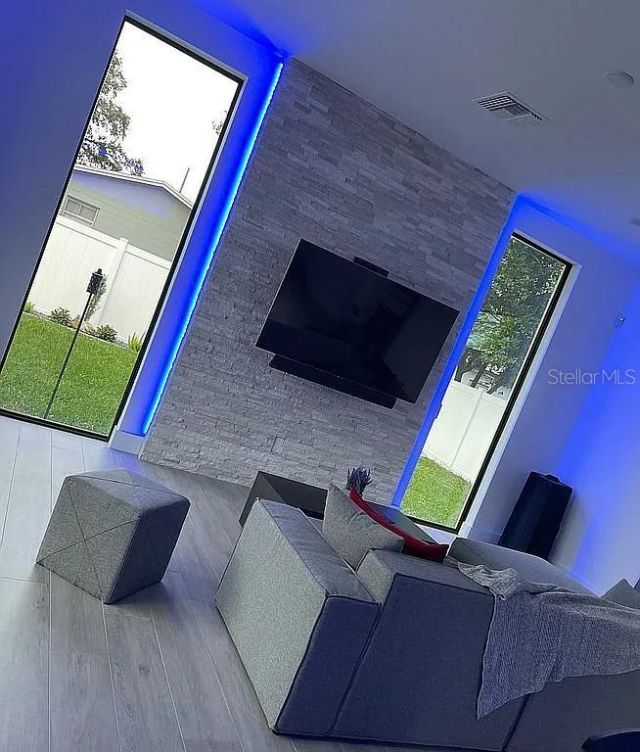 4217 W Arch Street, Tampa, FL 33607 Photo