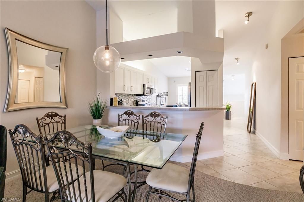 2516 Orchid Bay Dr, Unit 203, Naples, FL 34109 Photo