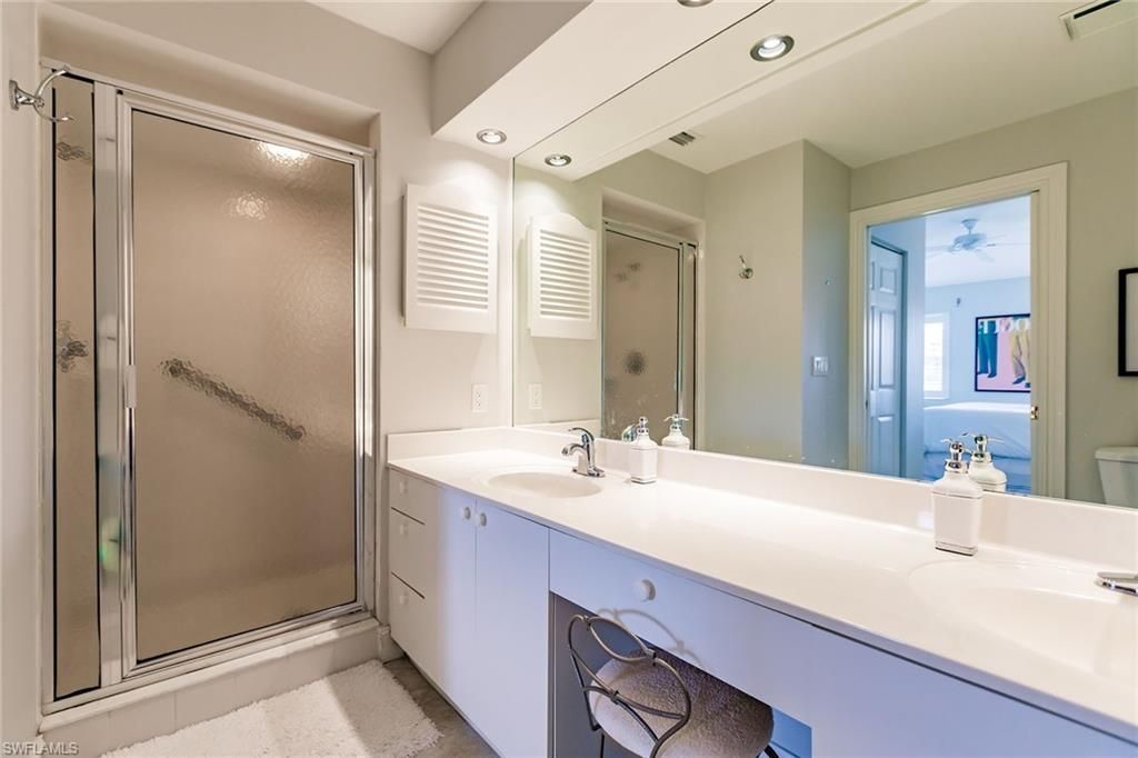 2516 Orchid Bay Dr, Unit 203, Naples, FL 34109 Photo