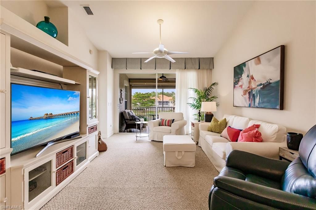 2516 Orchid Bay Dr, Unit 203, Naples, FL 34109 Photo