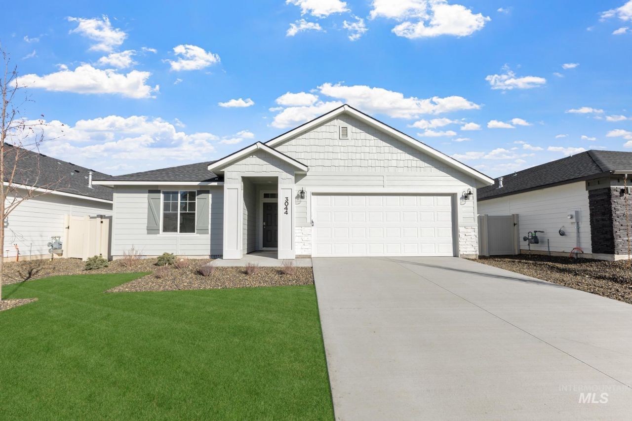 3044 E Mossy Creek Dr, Kuna, ID 83634 Main Photo