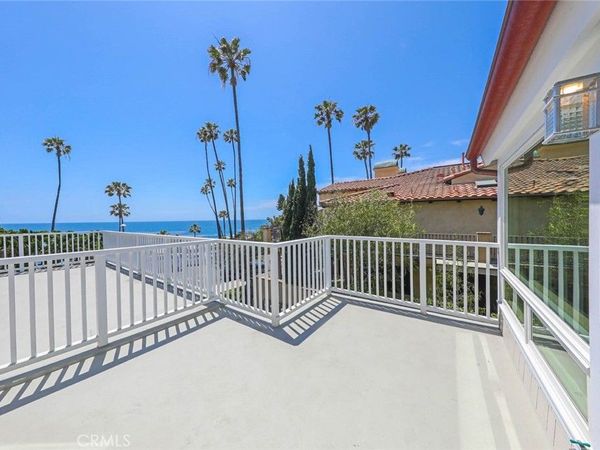 376 Cliff Drive, Unit E, Laguna Beach, CA 92651