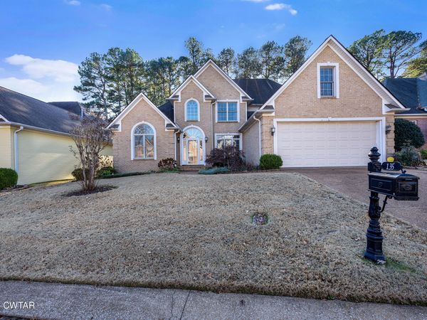 135 Stanworth Grove, Jackson, TN 38305