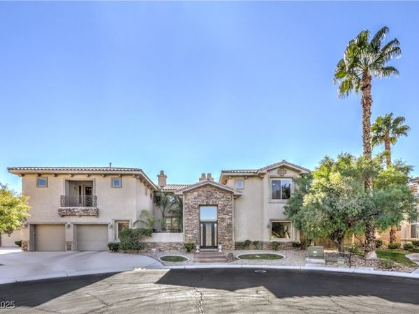 1920 Columbia Crest Court, Las Vegas, NV 89117