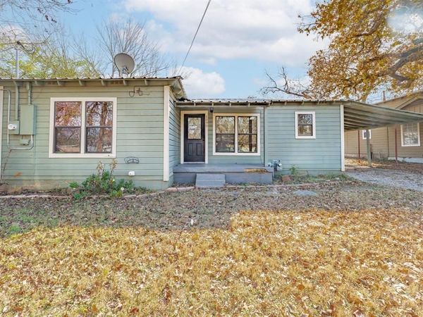 1090 W Elm Street, Stephenville, TX 76401