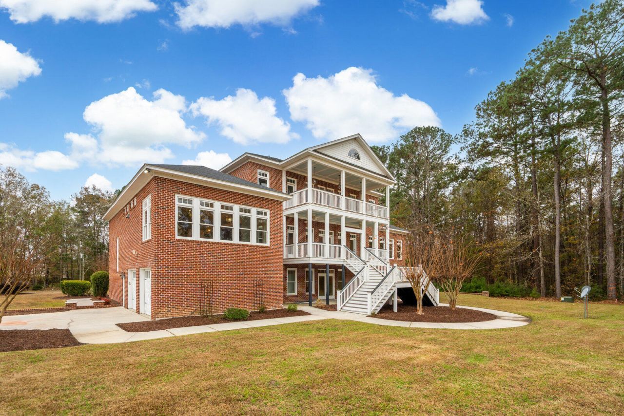 349 Mentor Road Photo 109