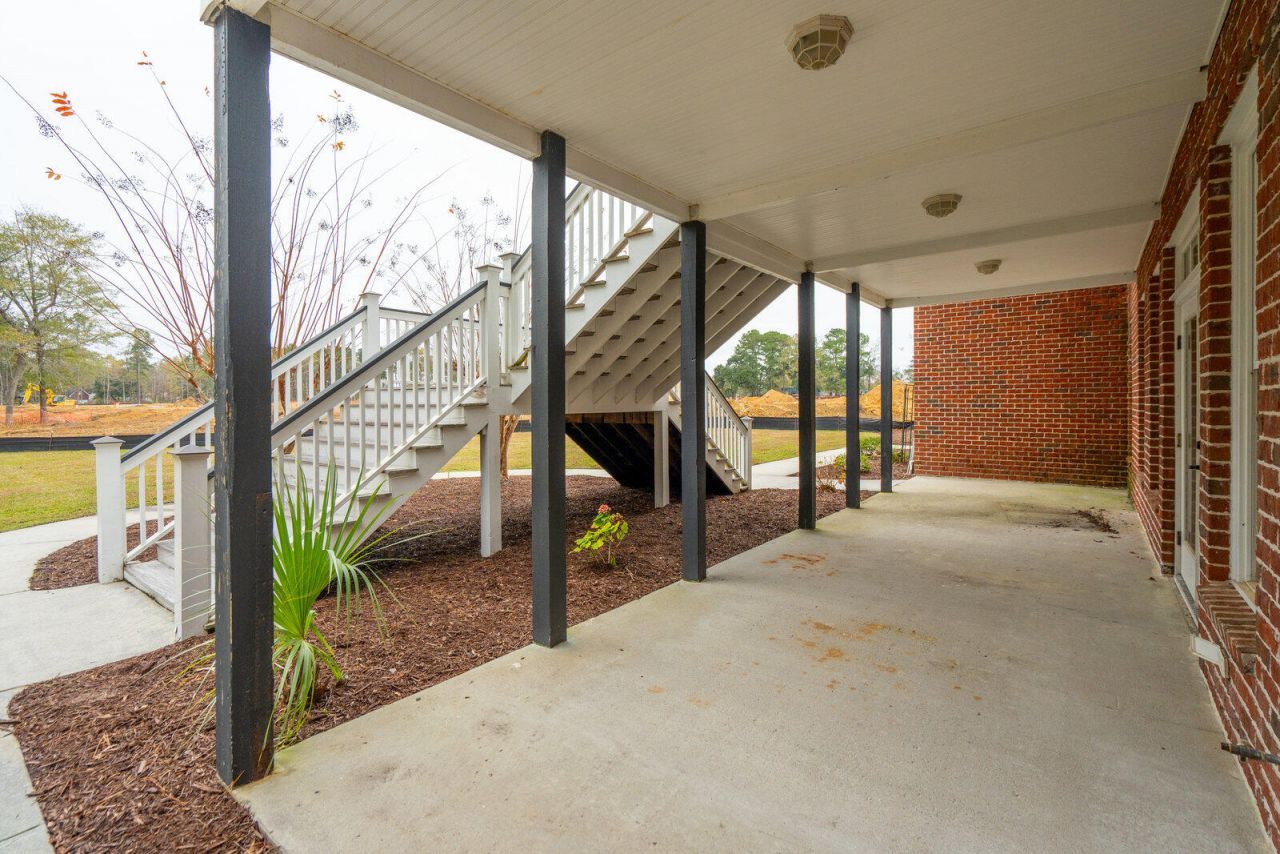 349 Mentor Road Photo 111