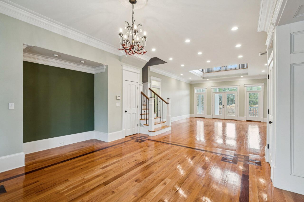 349 Mentor Road Photo 12
