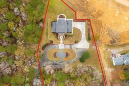 349 Mentor Road photo 4