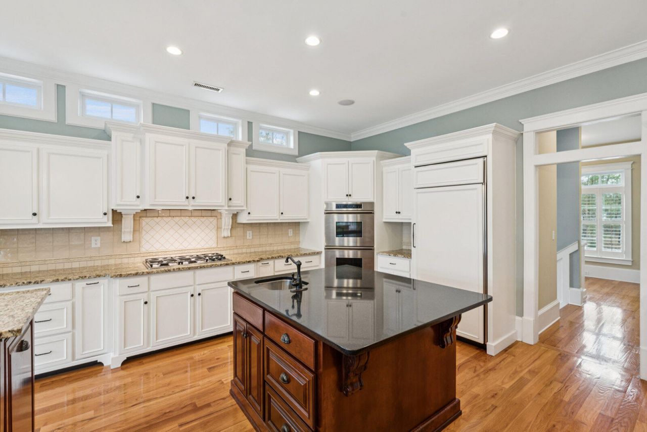349 Mentor Road Photo 26