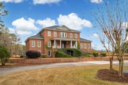 349 Mentor Road photo 4
