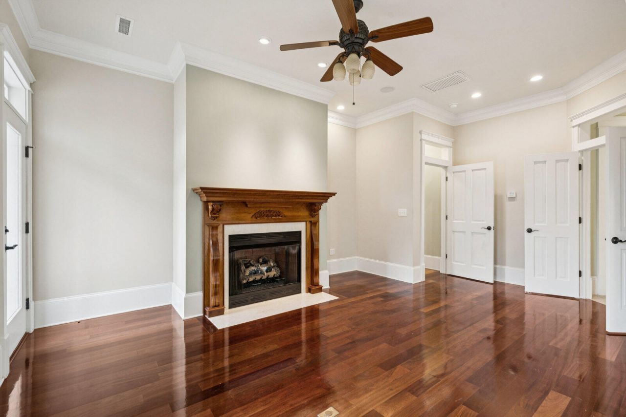 349 Mentor Road Photo 35