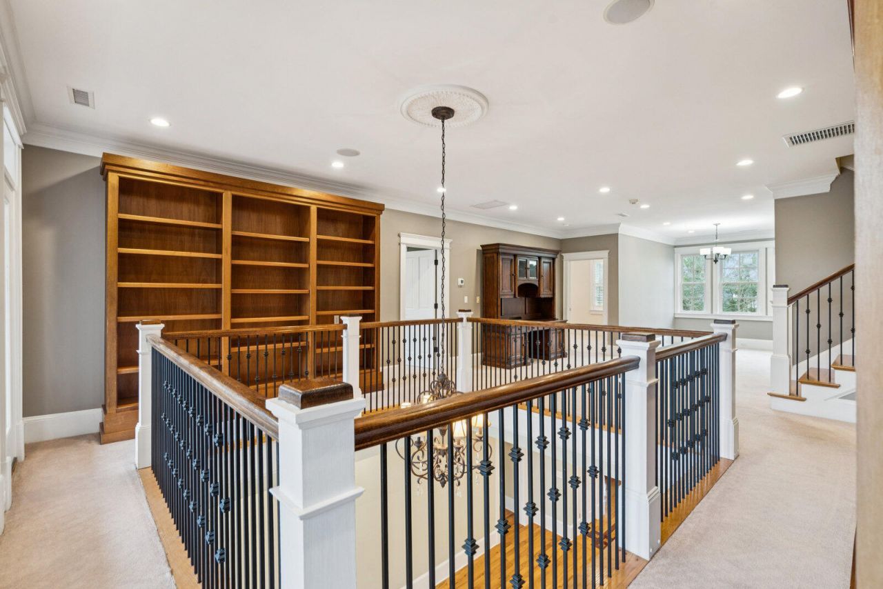 349 Mentor Road Photo 47