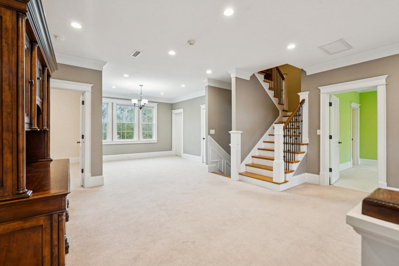 349 Mentor Road Photo 52